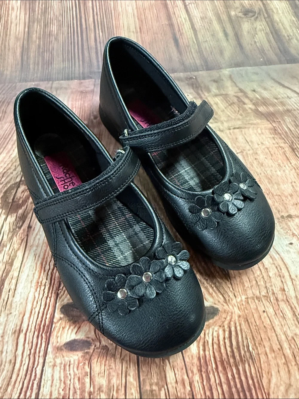 Stride Rite Black Girls Mary Jane Shoes with Flower Accents size: 13